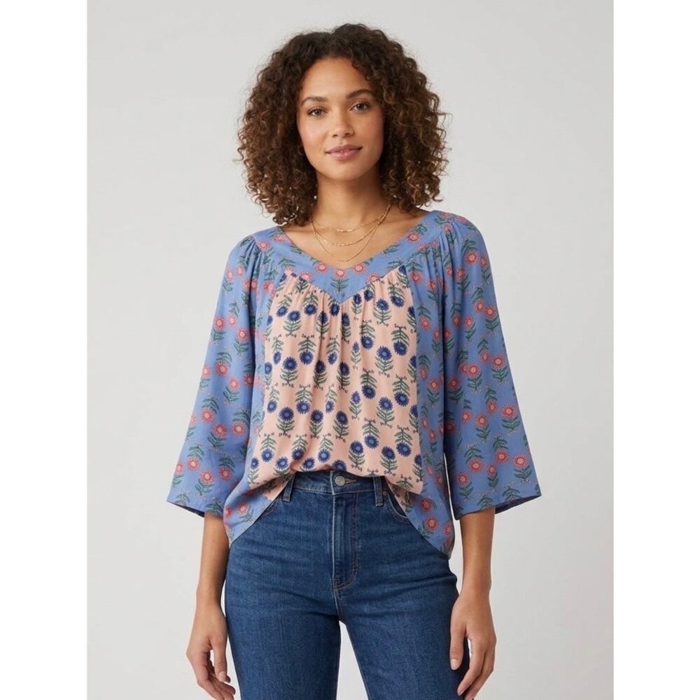 Sacred Threads Boho Floral Print Blouse Top S/M Blue Pink Rayon India Peasant